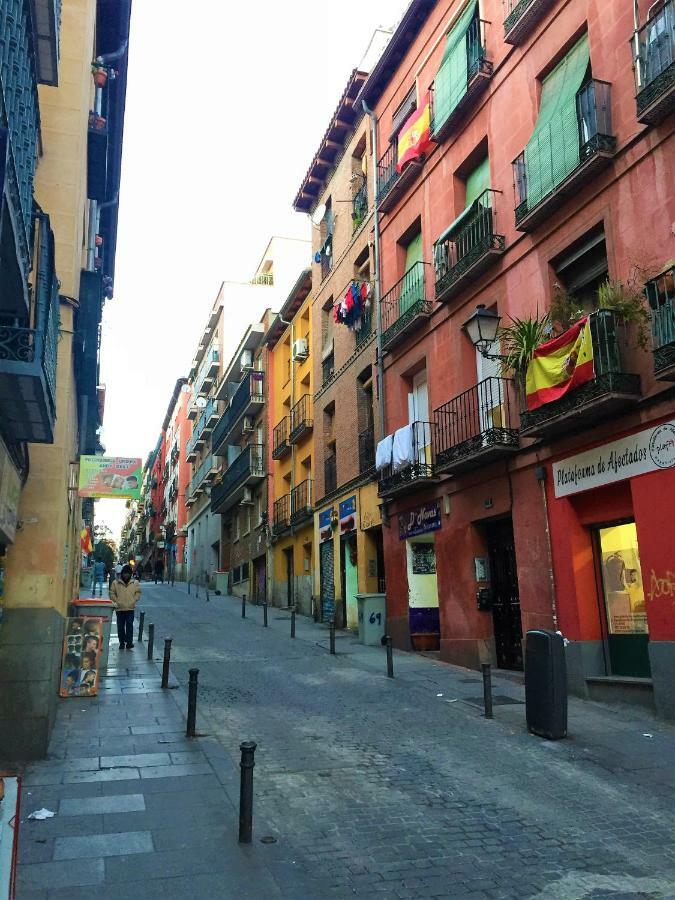 Buhardilla En Calle Amparo-Lavapies Madrid Exteriér fotografie