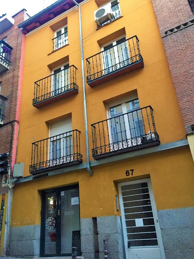 Buhardilla En Calle Amparo-Lavapies Madrid Exteriér fotografie